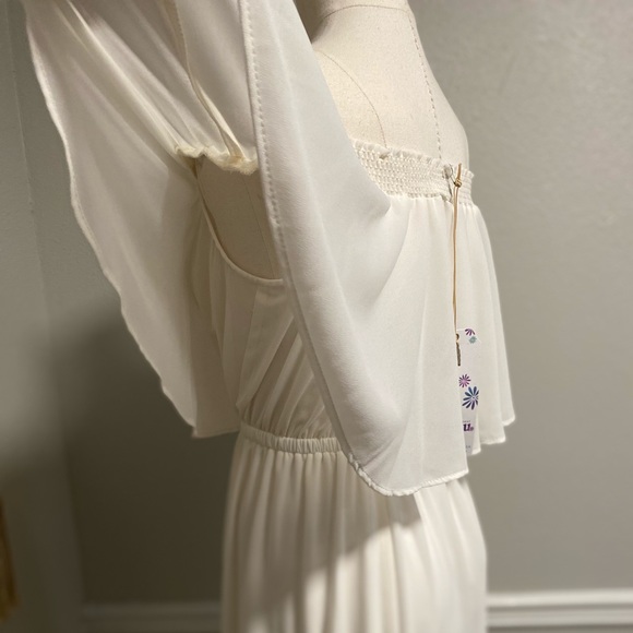 NWT Show Me Your Mumu Off the Shoulder Dress - Picture 5 of 8